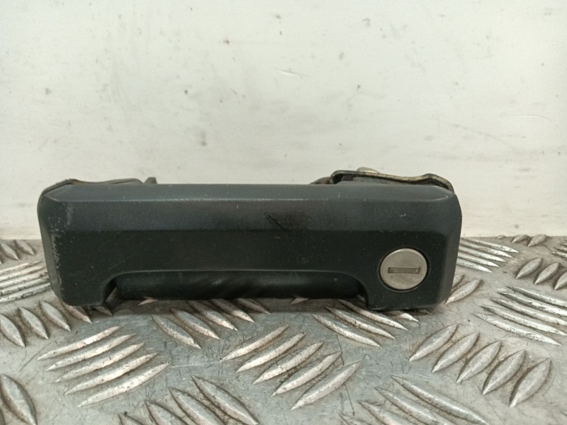 Recambio de maneta exterior trasera derecha para volkswagen t4 transporter/furgoneta (mod. 1991) referencia OEM IAM 701843730B  