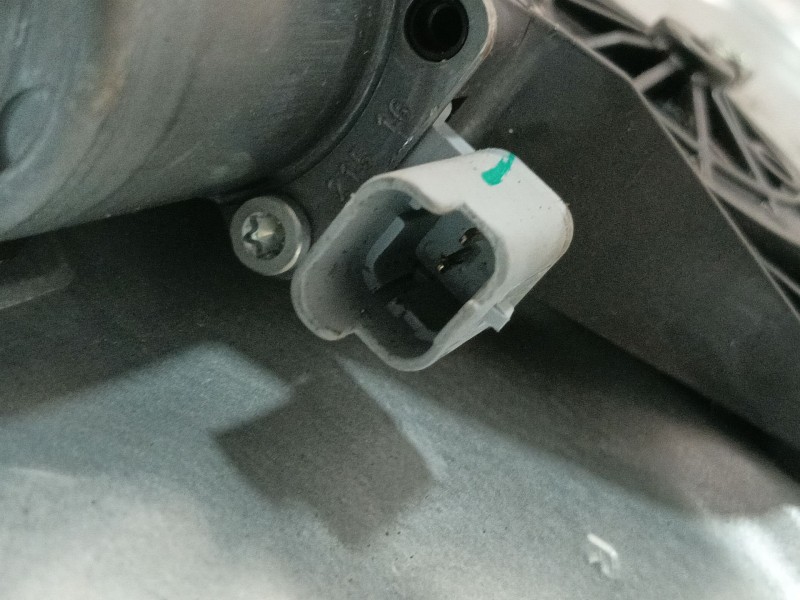 Recambio de elevalunas delantero derecho para hyundai ix20 (jc) 1.4 referencia OEM IAM 824811K000 824601P000 
