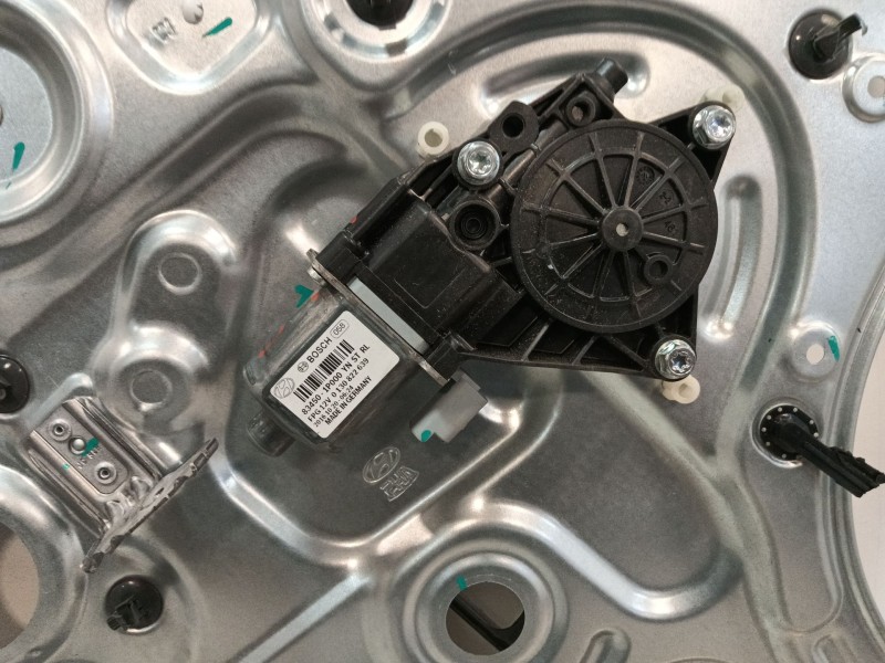 Recambio de elevalunas trasero izquierdo para hyundai ix20 (jc) 1.4 referencia OEM IAM 834711K010 834501P000 