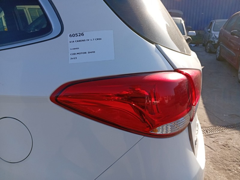 Recambio de piloto trasero izquierdo para kia carens iv 1.7 crdi referencia OEM IAM 92401A4020  