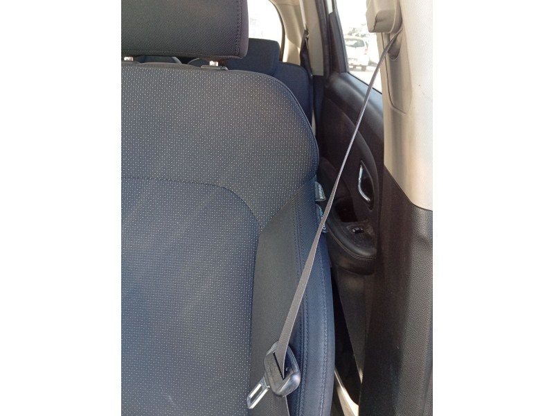 Recambio de cinturon seguridad delantero izquierdo para kia carens iv 1.7 crdi referencia OEM IAM 88810A4200DCM  