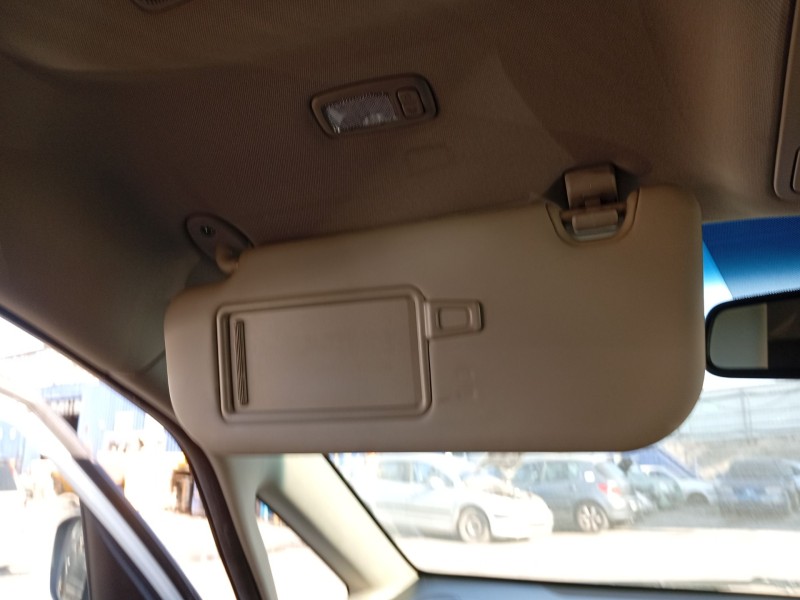 Recambio de parasol izquierdo para kia carens iv 1.7 crdi referencia OEM IAM 85210A4510DCM  