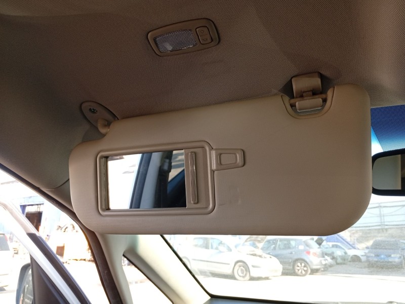 Recambio de parasol izquierdo para kia carens iv 1.7 crdi referencia OEM IAM 85210A4510DCM  