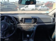 Recambio de guantera para kia sportage iv (ql, qle) 1.7 crdi referencia OEM IAM 84501F1000  