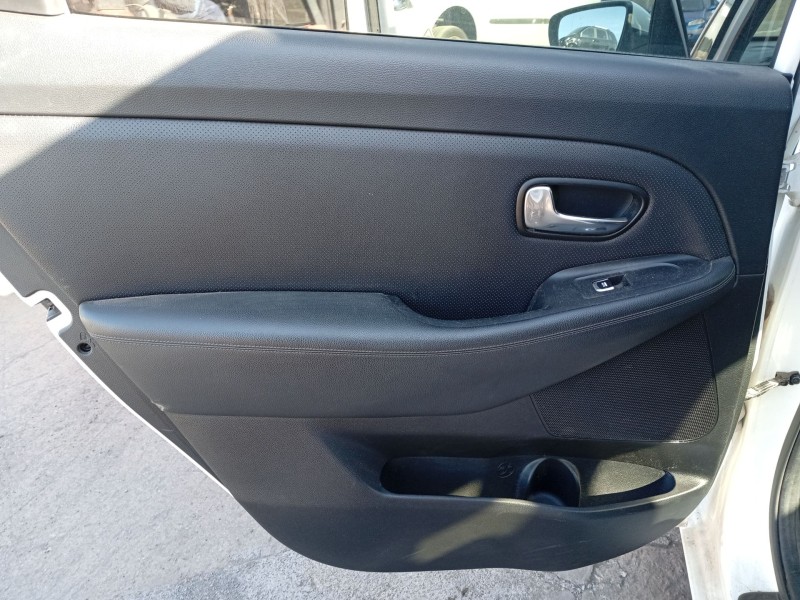Recambio de elevalunas trasero izquierdo para kia carens iv 1.7 crdi referencia OEM IAM 83471A4010  