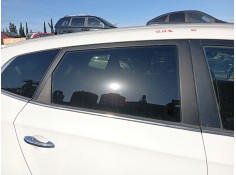 Recambio de luna trasera derecha para kia carens iv 1.7 crdi referencia OEM IAM 83420A4020  