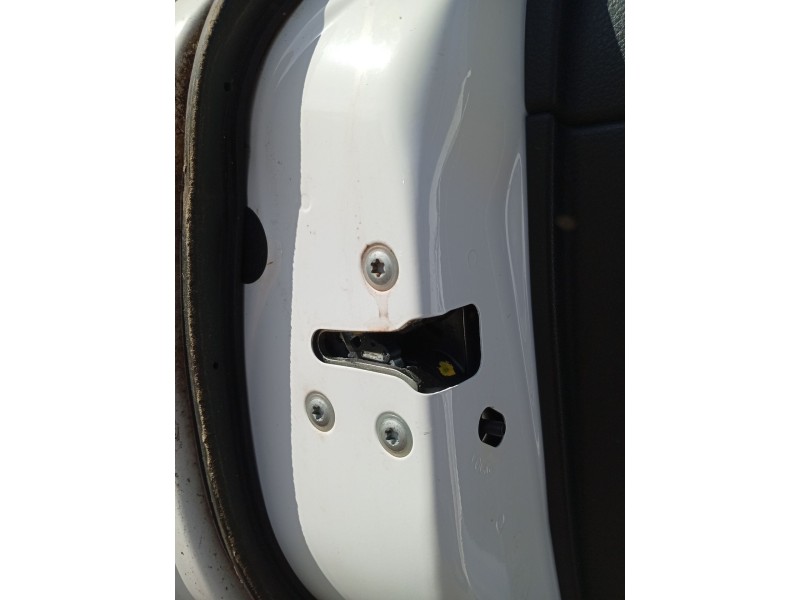 Recambio de cerradura puerta trasera izquierda para nissan pulsar hatchback (c13) 1.2 dig-t referencia OEM IAM 825013ZL0A  