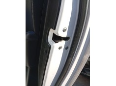 Recambio de cerradura puerta trasera derecha para kia carens iv 1.7 crdi referencia OEM IAM 81420A4020  
