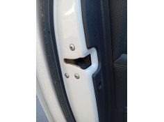 Recambio de cerradura puerta trasera izquierda para kia carens iv 1.7 crdi referencia OEM IAM 81410A4020  