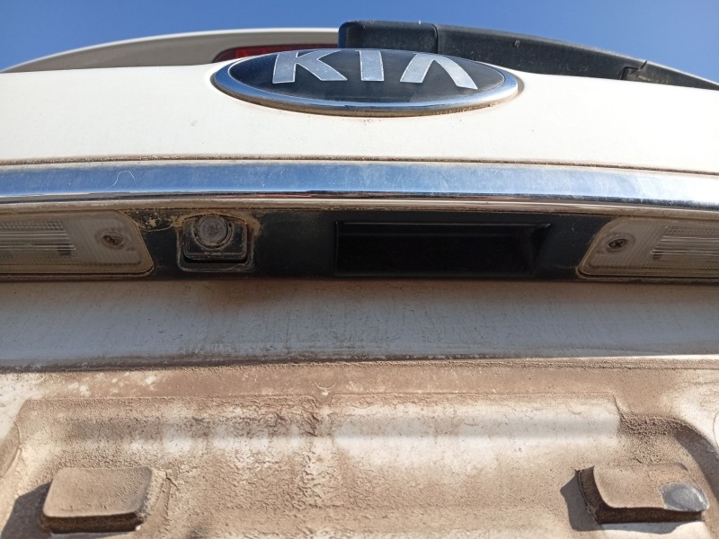 Recambio de maneta exterior porton para kia carens iv 1.7 crdi referencia OEM IAM 81260A4000  