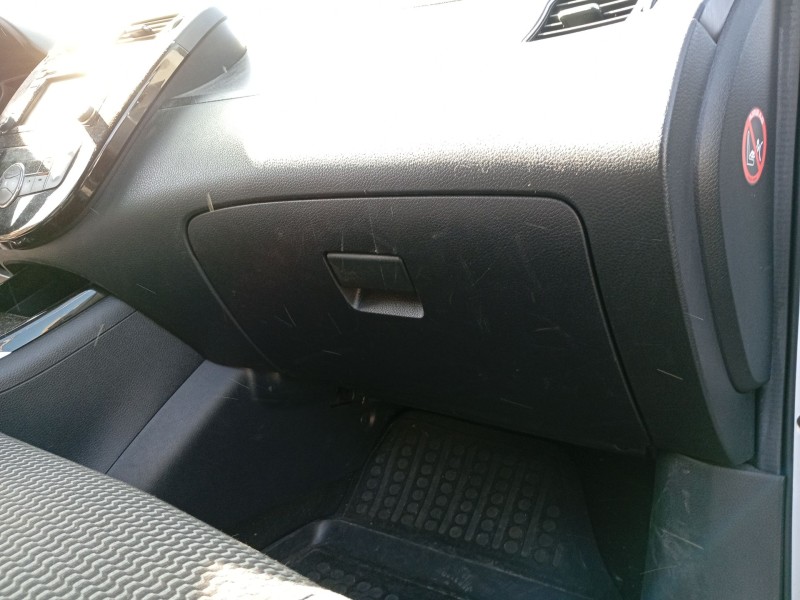 Recambio de guantera para nissan pulsar hatchback (c13) 1.2 dig-t referencia OEM IAM 685103ZL1B  
