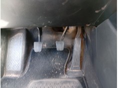 Recambio de pedal embrague para kia carens iv 1.7 crdi referencia OEM IAM 32802A4000  
