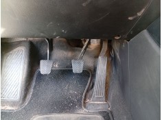Recambio de pedal freno para kia carens iv 1.7 crdi referencia OEM IAM 32800A4000  