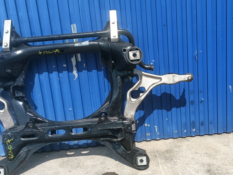 Recambio de puente delantero para audi q7 (4lb) 4.2 fsi quattro referencia OEM IAM 7L0499030Q  