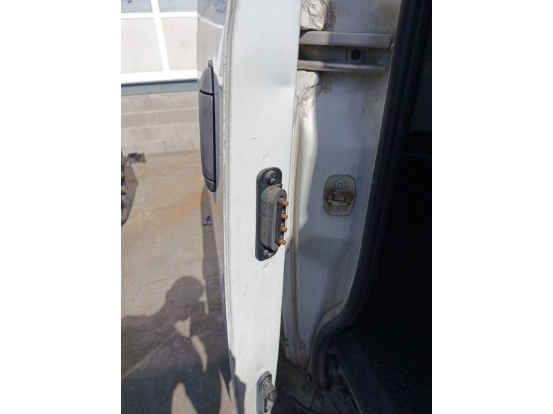 Recambio de cerradura puerta corredera derecha para maxus edeliver 3 furgoneta electric referencia OEM IAM   