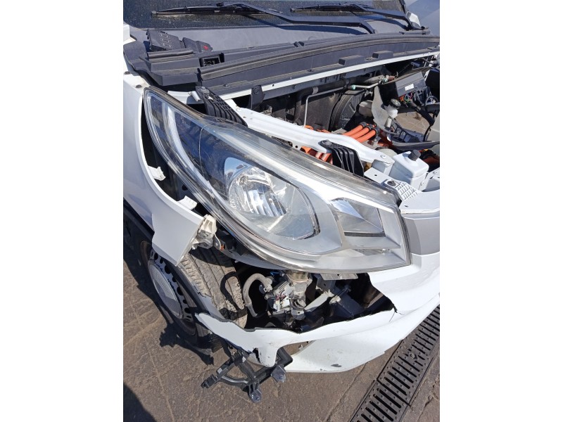 Recambio de faro derecho para maxus edeliver 3 furgoneta electric referencia OEM IAM   