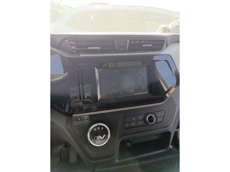 Recambio de pantalla / mando multifuncion para maxus edeliver 3 furgoneta electric referencia OEM IAM   