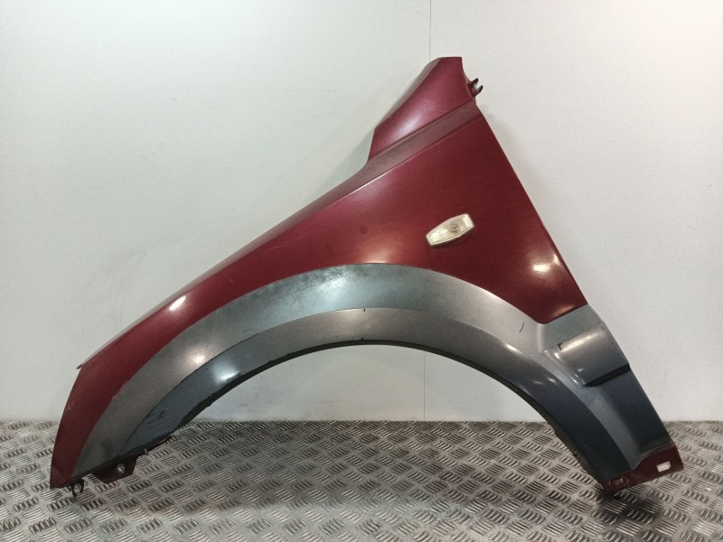 Recambio de aleta delantera izquierda para kia sorento i (jc) 2.5 crdi referencia OEM IAM 663113E141  