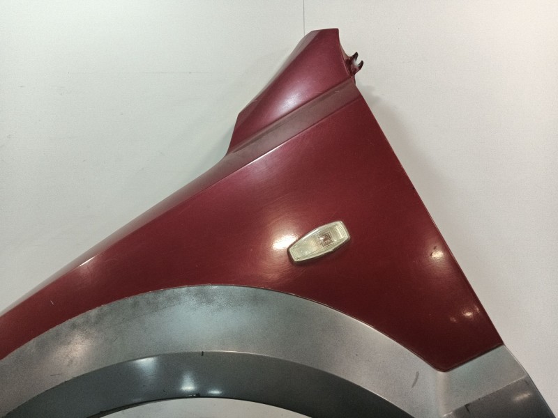 Recambio de aleta delantera izquierda para kia sorento i (jc) 2.5 crdi referencia OEM IAM 663113E141  