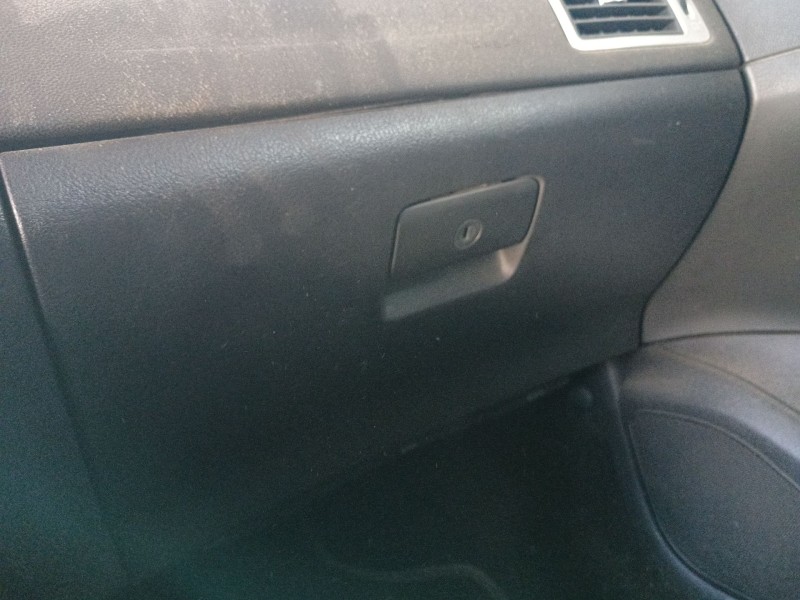 Recambio de guantera para peugeot 307 cc (3b) 2.0 16v referencia OEM IAM 8220TZ  