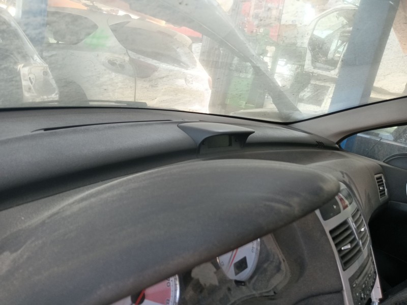 Recambio de salpicadero para peugeot 307 cc (3b) 2.0 16v referencia OEM IAM   