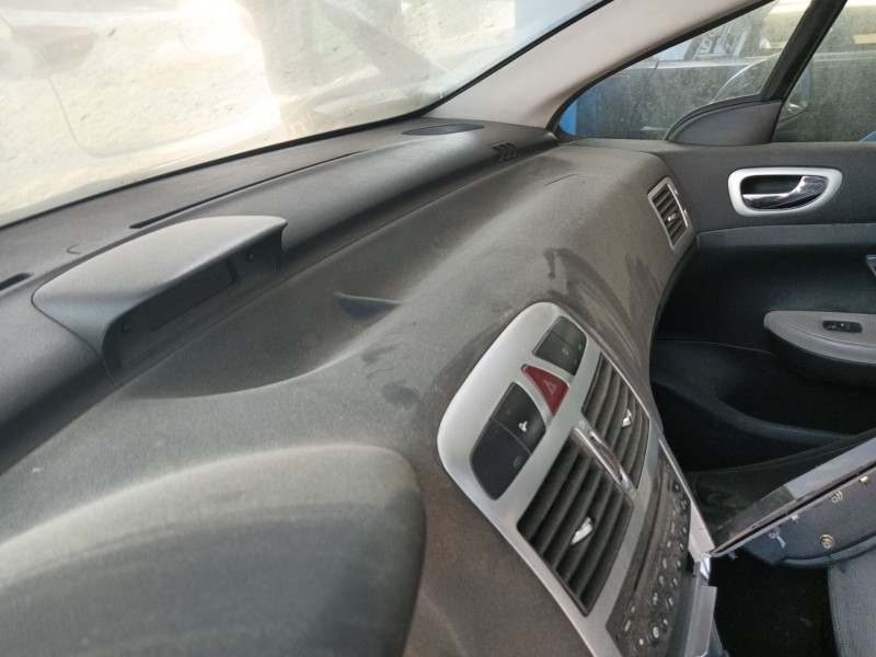 Recambio de salpicadero para peugeot 307 cc (3b) 2.0 16v referencia OEM IAM   