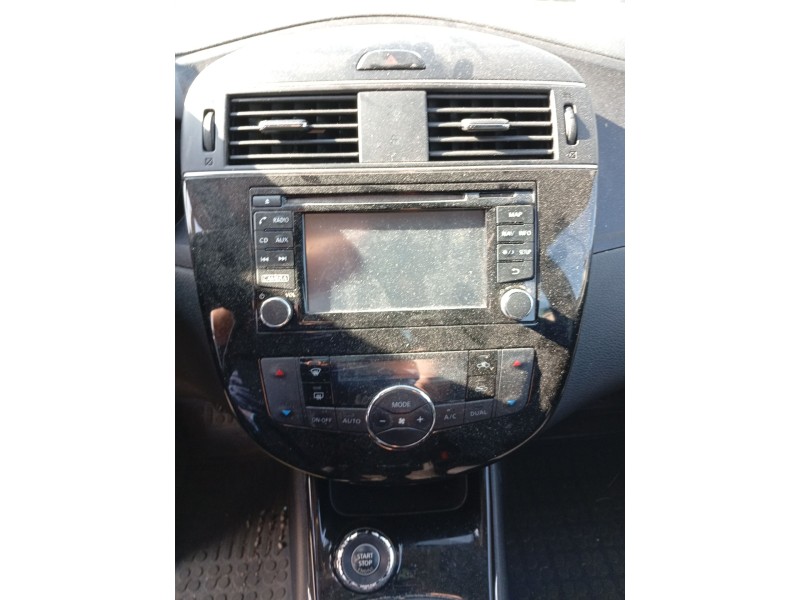 Recambio de pantalla multifuncion para nissan pulsar hatchback (c13) 1.2 dig-t referencia OEM IAM 7612033106  