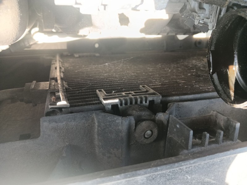 Recambio de condensador aire acondicionado para peugeot 307 cc (3b) 2.0 16v referencia OEM IAM 6455AA  