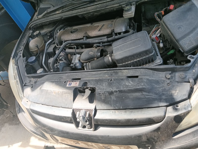 Recambio de radiador calefaccion / aire acondicionado para peugeot 307 cc (3b) 2.0 16v referencia OEM IAM 6448K0  