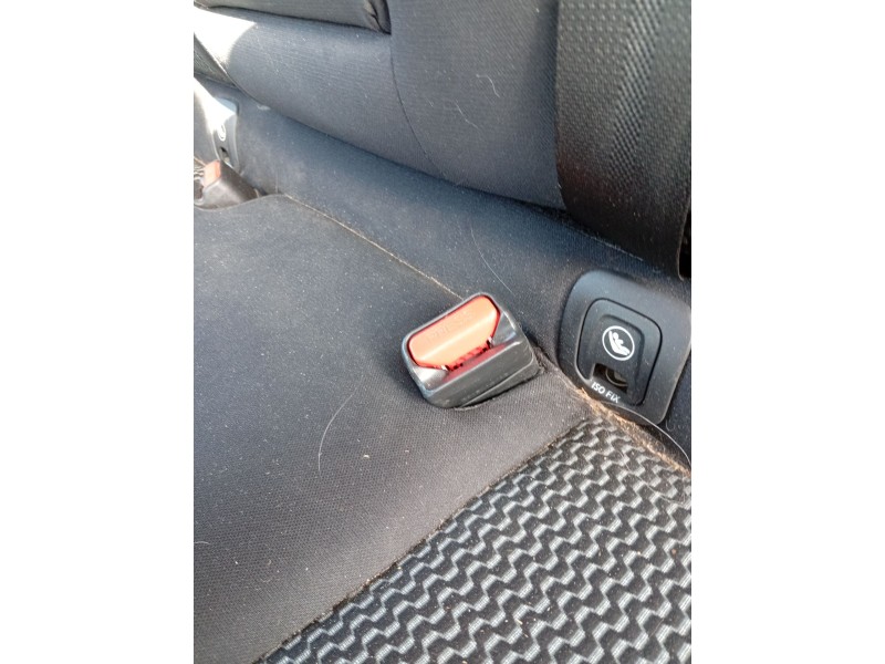 Recambio de enganche cinturon trasero izquierdo para nissan pulsar hatchback (c13) 1.2 dig-t referencia OEM IAM 6284224A  