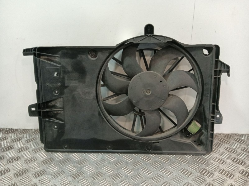 Recambio de electroventilador para opel meriva a monospace (x03) 1.6 (e75) referencia OEM IAM 8240391  