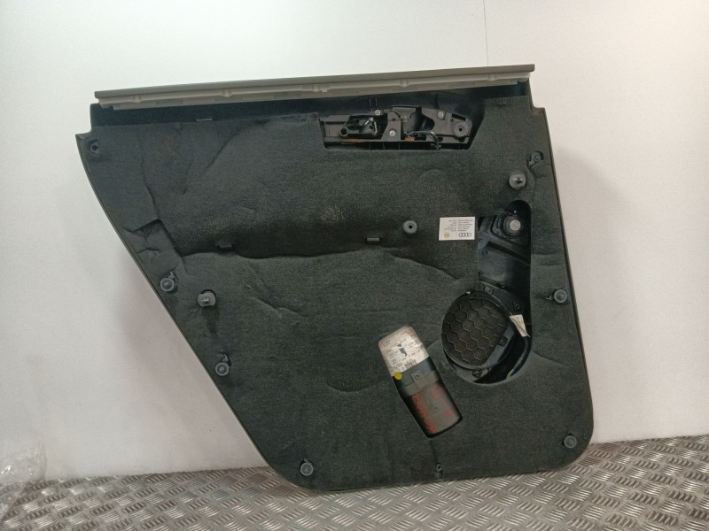 Recambio de guarnecido puerta trasera derecha para audi q7 (4lb) 4.2 fsi quattro referencia OEM IAM 4L0867306B  