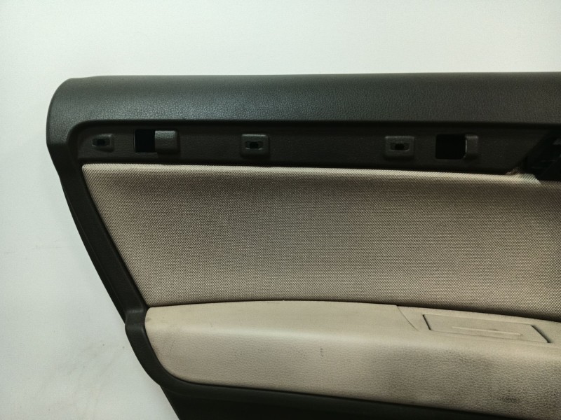 Recambio de guarnecido puerta trasera izquierda para audi q7 (4lb) 4.2 fsi quattro referencia OEM IAM 4L0867305B  
