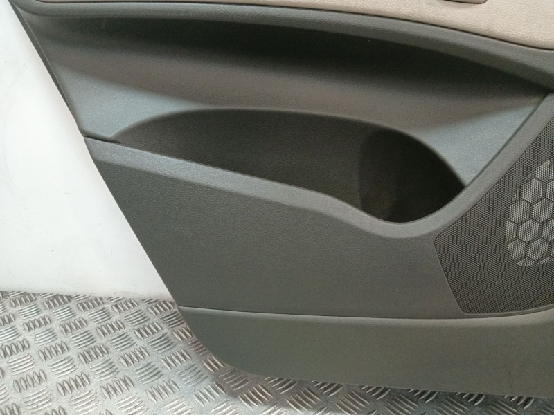 Recambio de guarnecido puerta trasera izquierda para audi q7 (4lb) 4.2 fsi quattro referencia OEM IAM 4L0867305B  