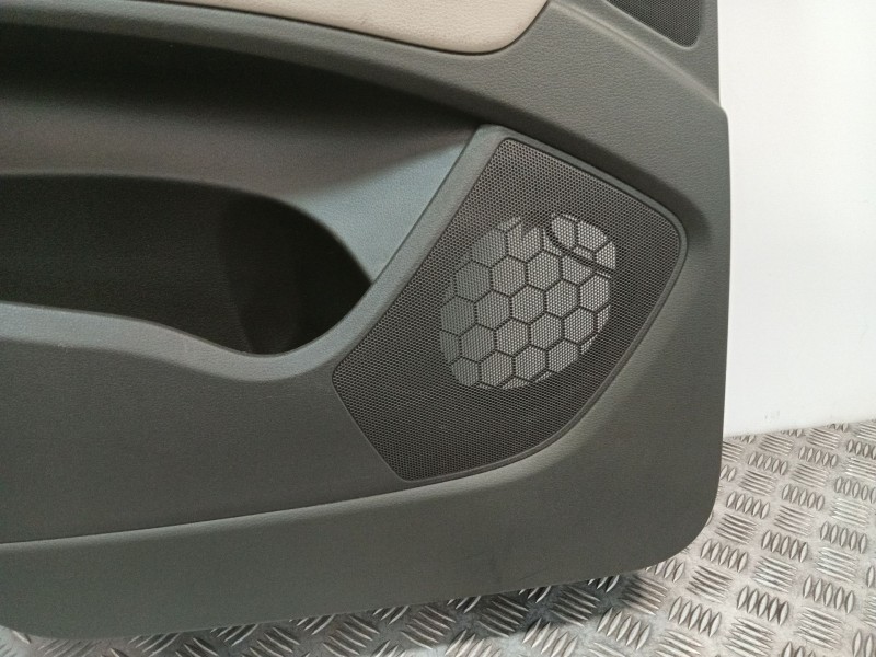 Recambio de guarnecido puerta trasera izquierda para audi q7 (4lb) 4.2 fsi quattro referencia OEM IAM 4L0867305B  