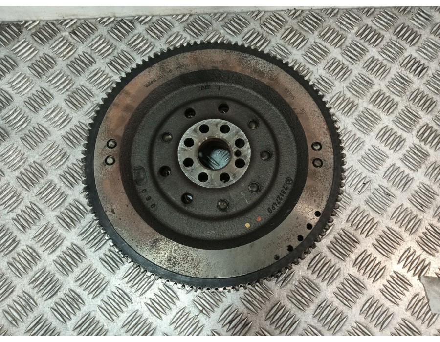 Recambio de volante motor para land rover discovery ii (l318) 2.5 td5 4x4 referencia OEM IAM 281274P0  
