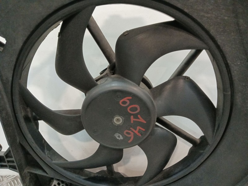 Recambio de electroventilador para renault trafic ii furgoneta (fl) 1.9 dci 80 (fl0b) referencia OEM IAM 1831199016  