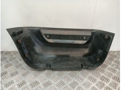 Recambio de moldura para iveco daily vi furgoneta 35s18, 35c18, 40c18, 50c18, 60c18, 65c18, 70c18 referencia OEM IAM 5802031878  2