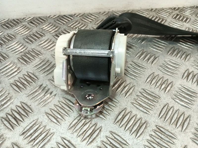 Recambio de cinturon seguridad trasero derecho para renault clio iii referencia OEM IAM 34003230 683953 