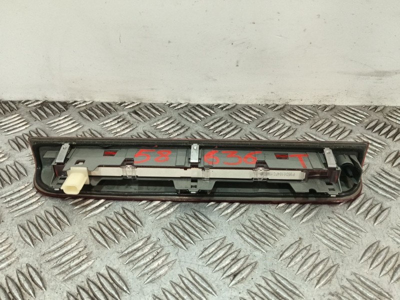 Recambio de piloto central de freno para renault scenic iii gran scenic referencia OEM IAM 265900026R  