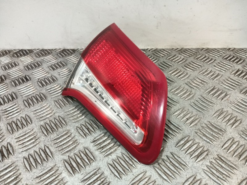Recambio de piloto trasero izquierdo interior para citroën c4 lim. referencia OEM IAM 967215588001 VPAP2X13405B 