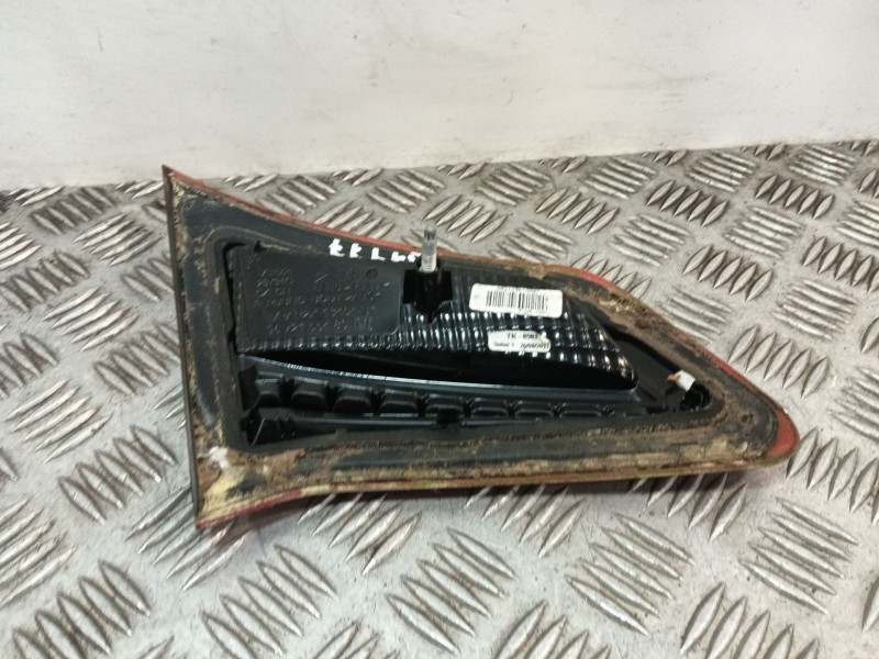 Recambio de piloto trasero derecho interior para citroën c4 lim. referencia OEM IAM 967215548001 VPAP2X13404B 
