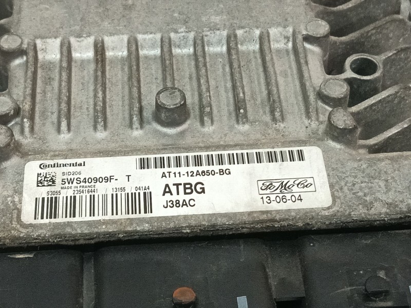 Recambio de centralita motor uce para ford transit connect (tc7) referencia OEM IAM 5WS40909F AT1112A650BG 