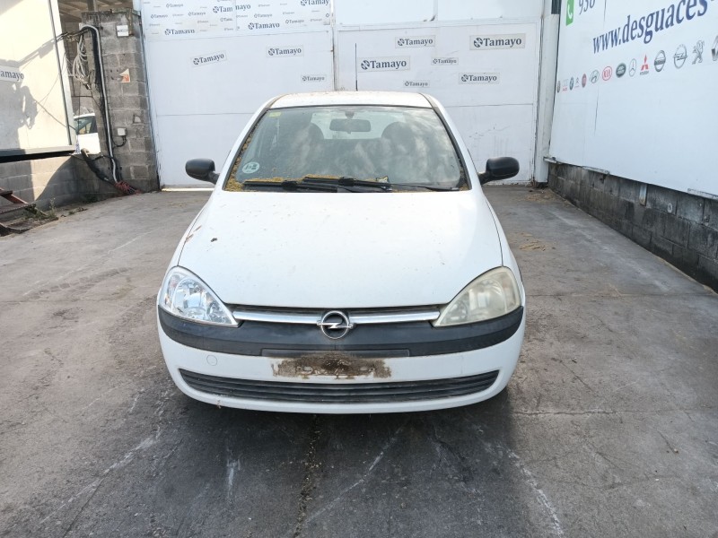 opel corsa c (x01) del año 2003