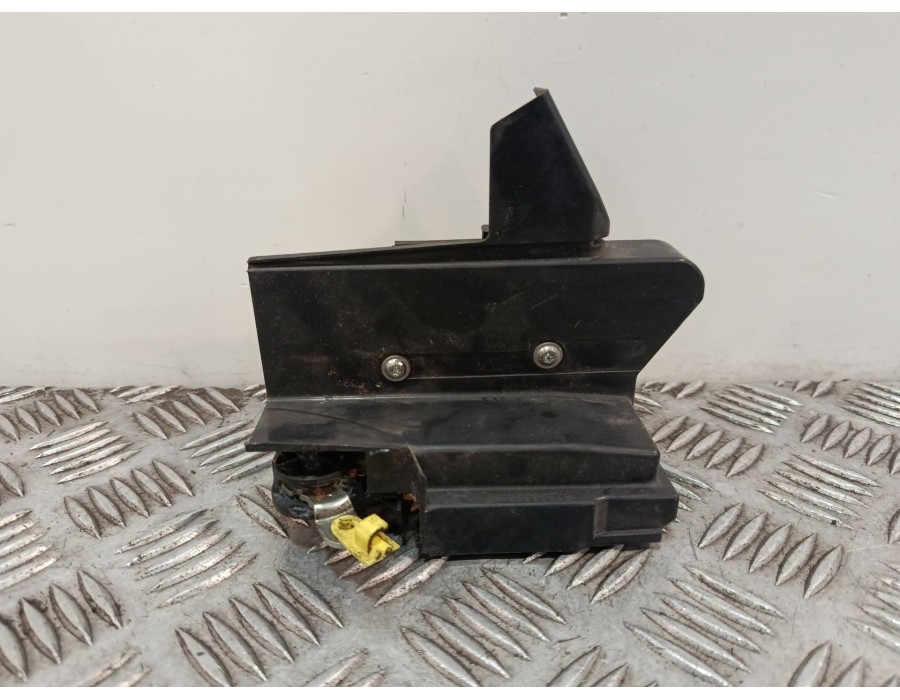 Recambio de cerradura puerta trasera izquierda para dacia sandero ii (b8_) tce 90 (b8m1, b8ma) referencia OEM IAM 825034213R  