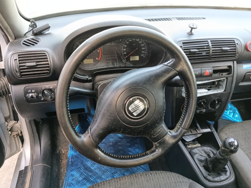 seat toledo ii (1m2) del año 2003