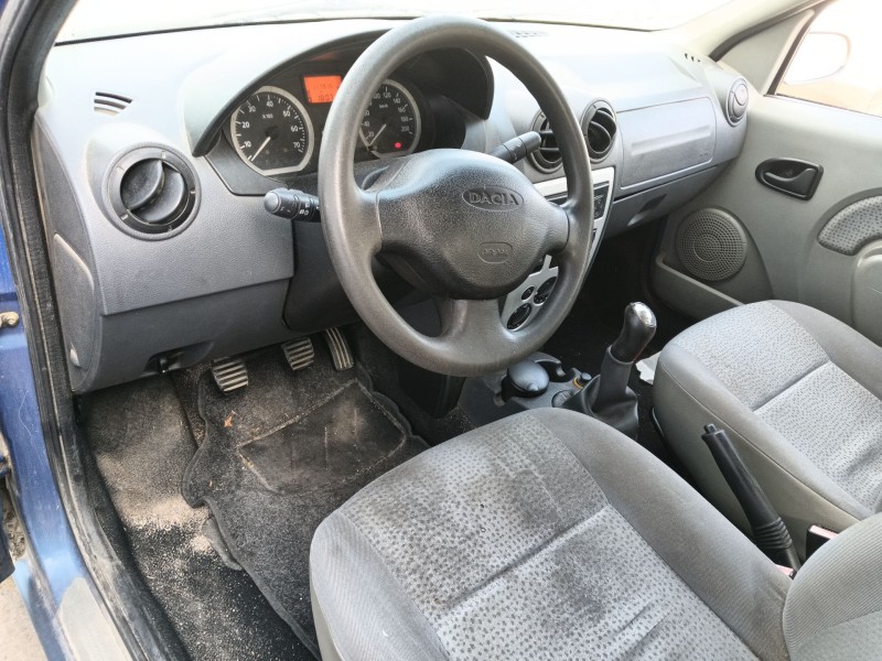 dacia logan (ls_) del año 2006