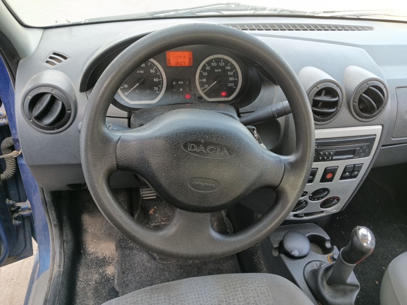 dacia logan (ls_) del año 2006