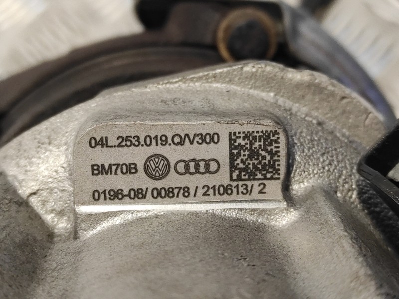 Recambio de turbocompresor para seat leon sc (5f5) 2.0 tdi referencia OEM IAM 04L253019Q 019608 BM70B