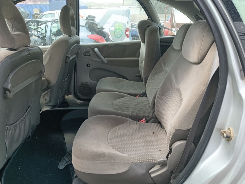 citroën xsara picasso (n68) del año 2004